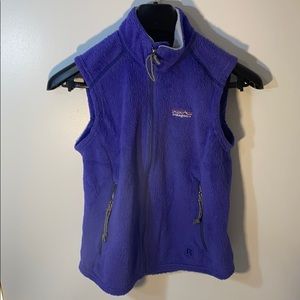Women’s Patagonia fleece vest size small
